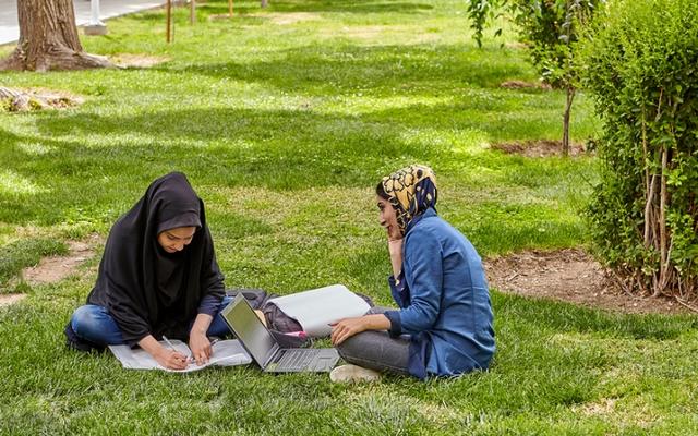 Iranische Studentinnen (Symbolbild)