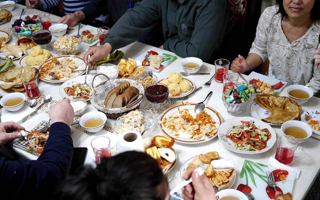Dinnerparty in Zentralasien