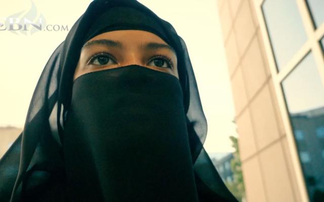 Zakhira, jetzt Esther