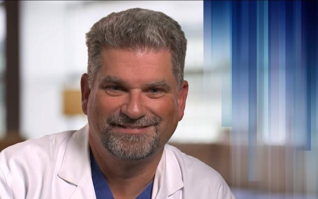 Dr. Michael Haglund