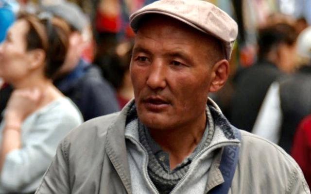 Mann in Kasachstan