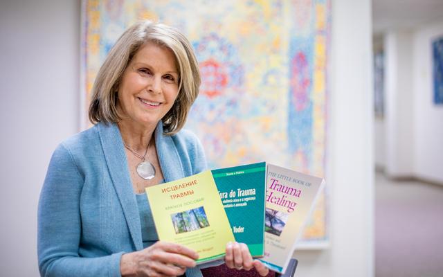 Carolyn Yoder