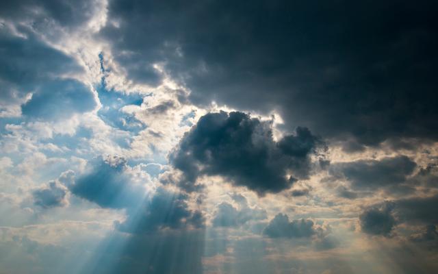 Himmel mit Wolken