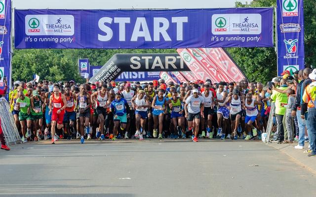 Läufer am Start eines Rennens