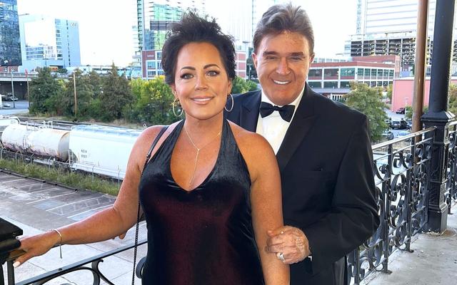 Kelly Lang mit ihrem Mann Sheppard Lang.