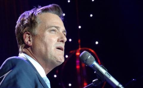 Michael W. Smith bei einem Konzert 2017