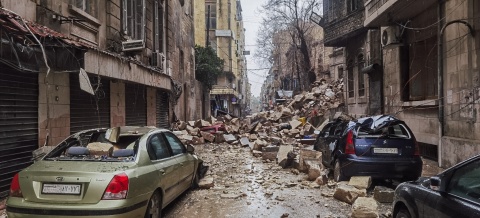 Zerstörte Strassen und Häuser in Syrien