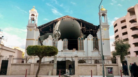 Zerstörungen an einer Kirche in der Türkei