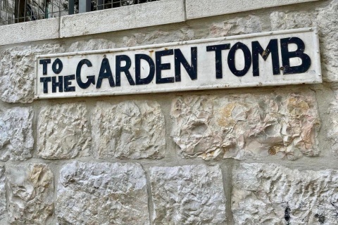 Zum Gartengrab