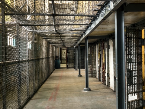 Gefängniszelle