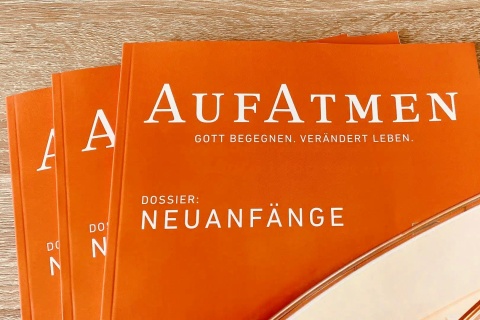 Das neue Cover von «AUFATMEN»