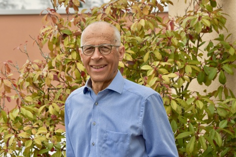 Martin Fischer, 75 Jahre alt, wohnt in Hinwil, ist verheiratet und hat drei Kinder