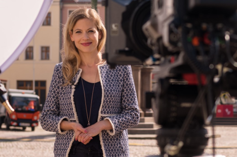 Die Moderatorin vom Fenster zum Sonntag: Aline Baumann