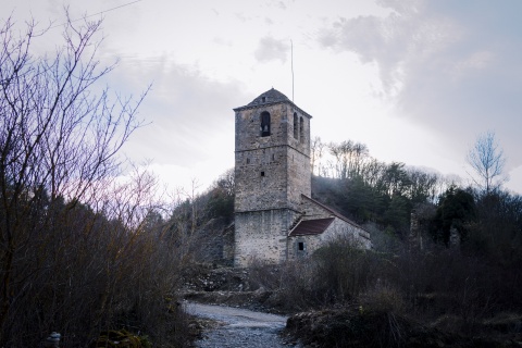 Eine alte, vergessene Kirche