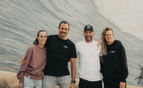 Andrea, Pascal, Richu und Miri (v.l.n.r.) bilden die Crew von Carpenter Son