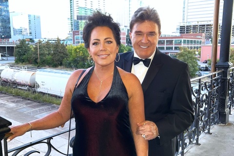 Kelly Lang mit ihrem Mann Sheppard Lang.