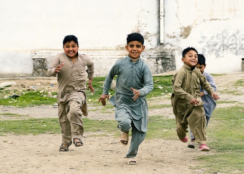 Christliche Kinder in Pakistan haben Grund zum Freuen
