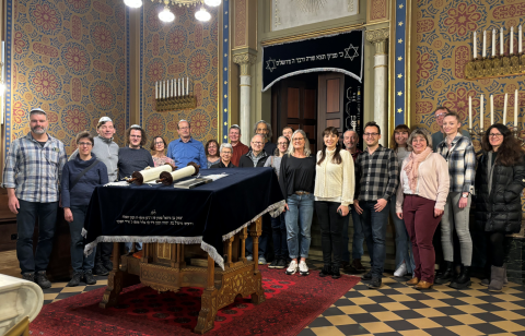 Die Arbeitsgemeinschaft Interkulturell der Schweizerischen Evangelischen Allianz war in der Israelitischen Gemeinde Basel zu Besuch.
