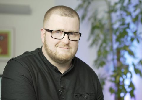 Dawid erzäht bei WunderHeuteTV von seinen erlebten Wundern.