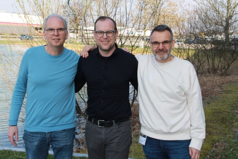 Schulterschluss im Redaktionsbereich (vlnr.): Martin Gundlach, Chefredakteur SCM Bundes-Verlag, Florian Wüthrich, Geschäftsführer Livenet und Marc Brocksieper, Verlagsleiter SCM Bundes-Verlag