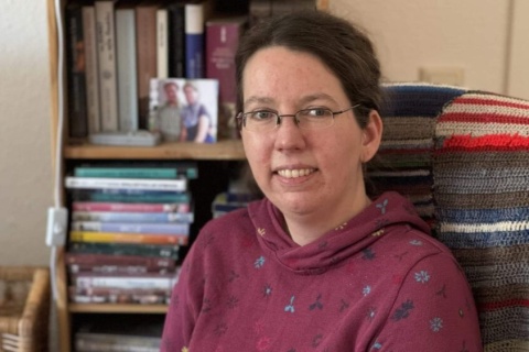 Vanessa Schirge hat eine seltene und unheilbare Krankheit – doch sie lebt ihr Leben selbstbestimmt und im Glauben an Gott 