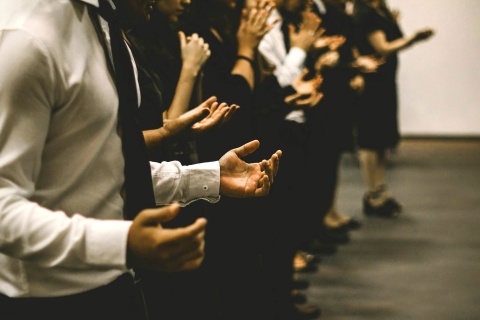 Um einen Dienst in Gottes Namen auszuführen, muss man verfügbar für seine Worte sein!