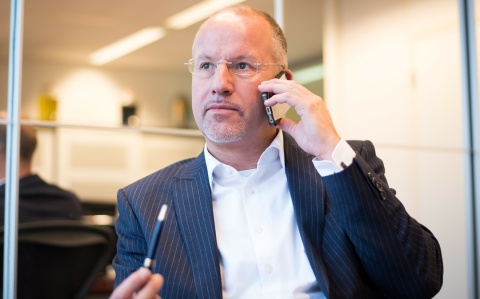Rechtsanwalt Arjan Hulsbergen lädt Gott in seinen Alltag ein.