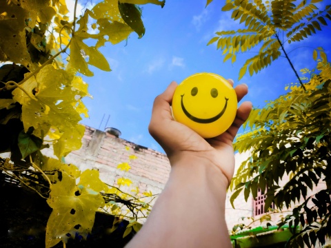 Lachendes Smiley (Symbolbild)