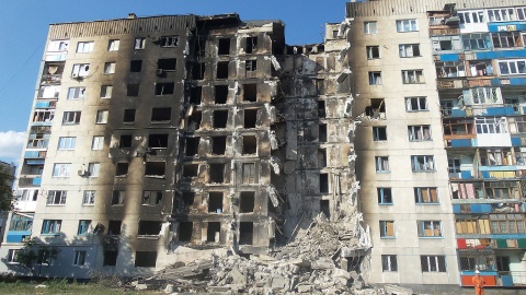 EIn Zerstörtes Haus in der Ukraine