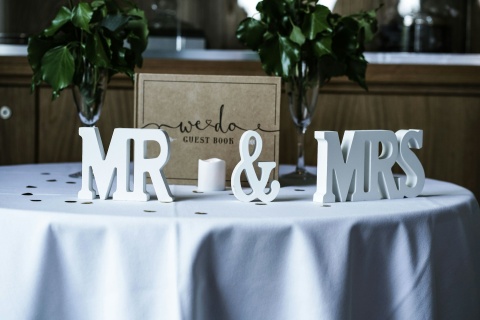 Mr. und Mrs. Right