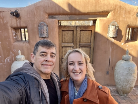 Lisa Steven mit ihrem Ehemann