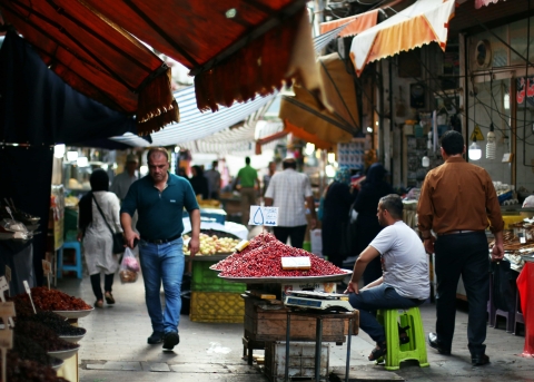 Menschen in den Strassen vom Iran