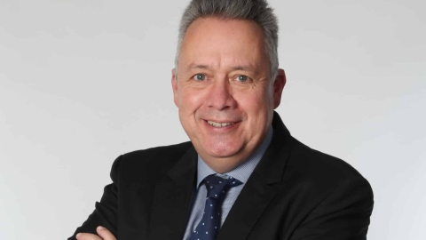 Frank Hinkelmann ist Vorsitzender der Europäischen Evangelischen Allianz und Rektor des Martin-Bucer-Seminars. Er ist einer der Organisatoren der Jesus25-Konferenz.