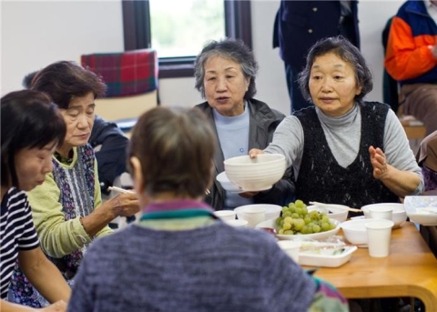 Zurzeit sind 30 Prozent der Japanerinnen und Japaner über 65 Jahre alt.