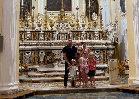 Der UFC-Sportler bekennt seinen Glauben auch auf Facebook