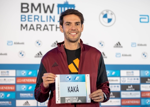 Kaká dankt Jesus für seine Fussballkarriere