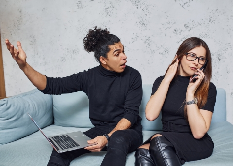 Einander zuhören kann in manchen Fällen schwierig sein. Wie findet man die richtige Lösung? (Symbolbild)