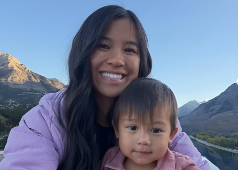 Tiffany Espensen und ihr Sohn