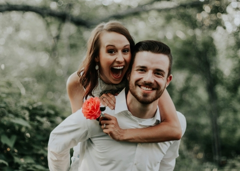 Auch in der Bibel kommt das romantische Literaturgenre zum Vorschein